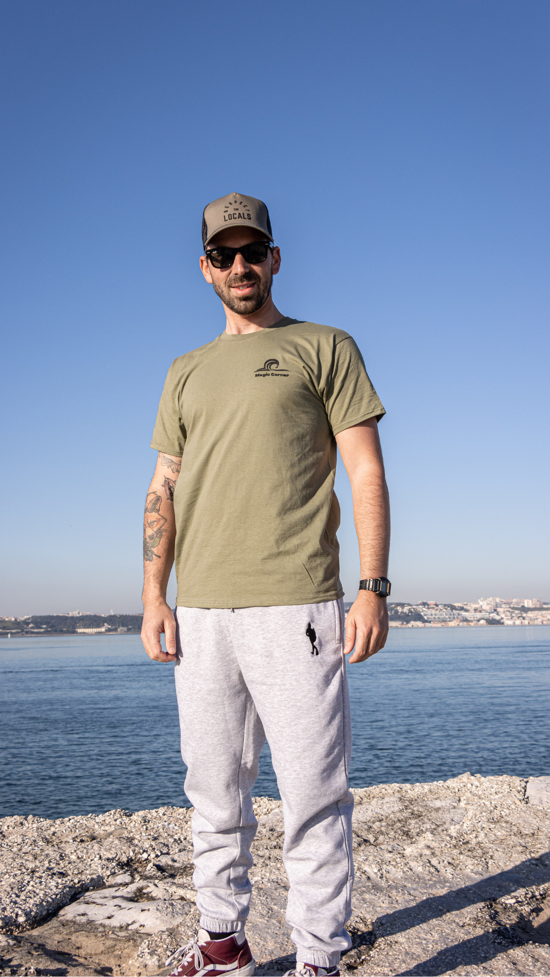 T-Shirt Magic Corner