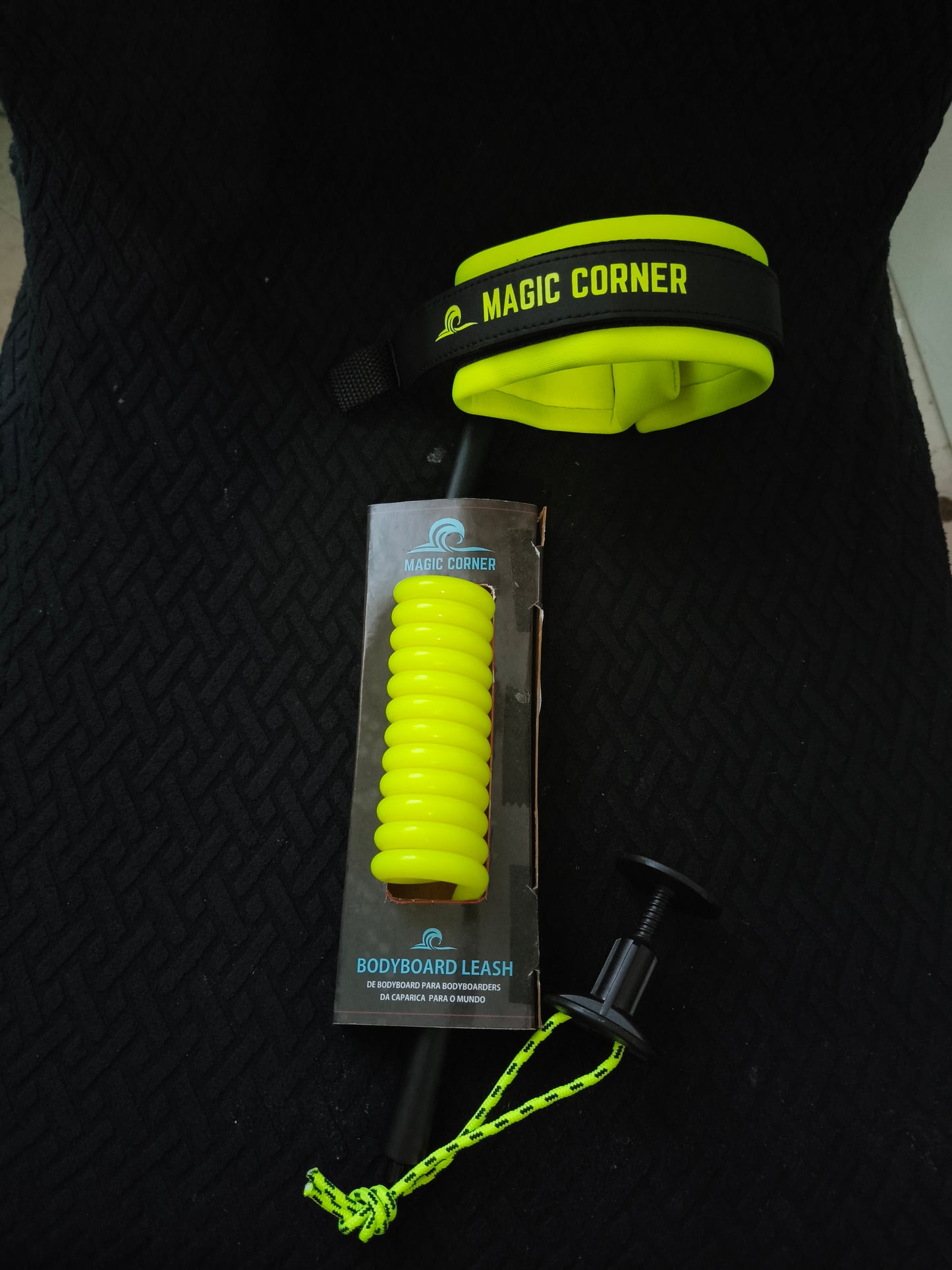 Leash Bicep V Land 9MM