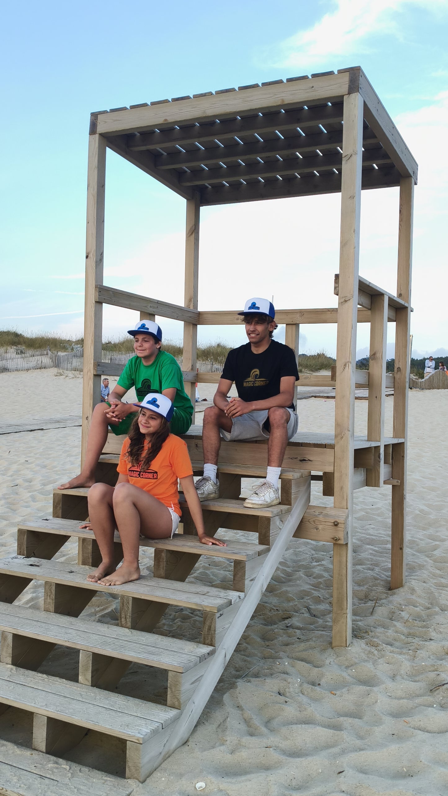 T-shirt Magic Corner