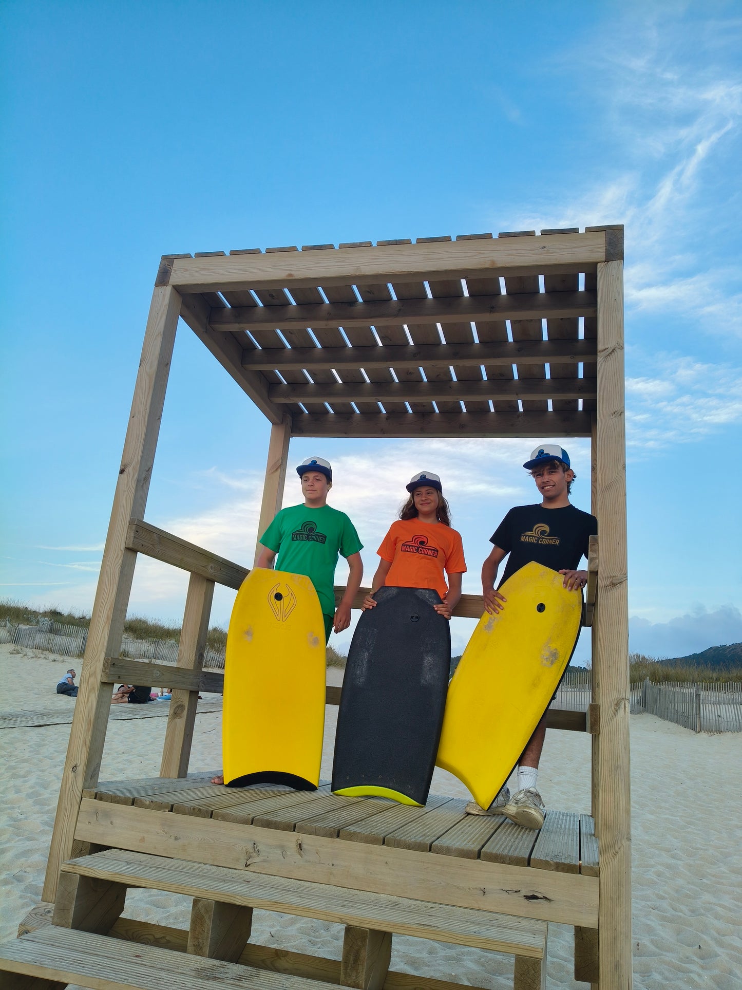 T-shirt Magic Corner